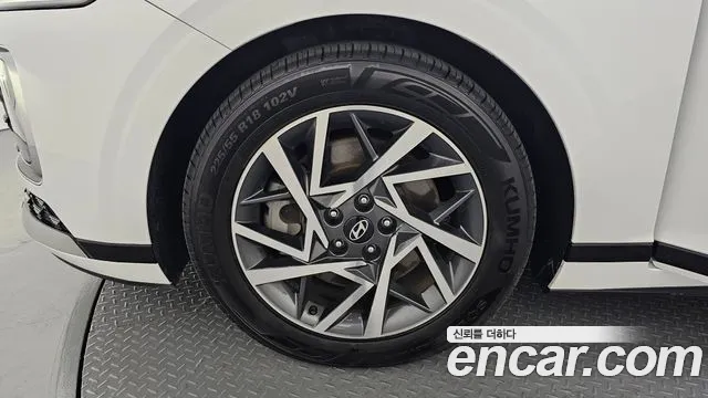 Hyundai Grandeur GN7 — Фото автомобиля 5