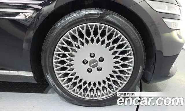 Genesis G80 RG3 — Фото автомобиля 6