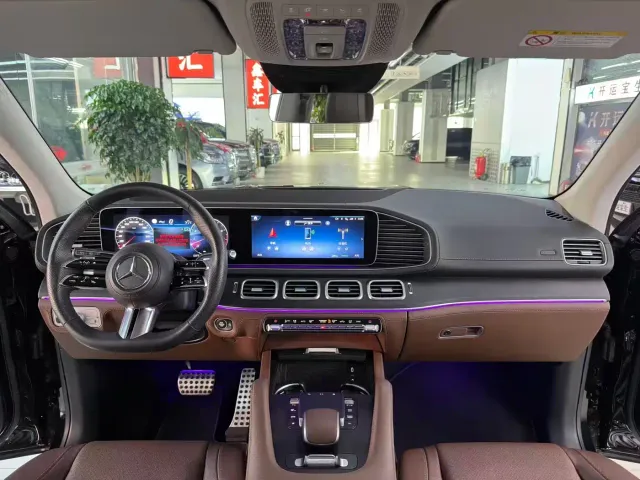 Mercedes-Benz GLS-Class — Фото автомобиля 4