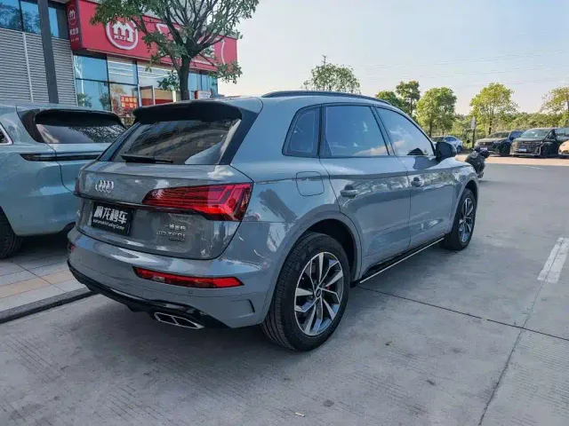 Audi Q5L — Фото автомобиля 8