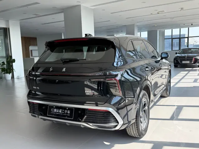 Hongqi HS3 — Фото автомобиля 4