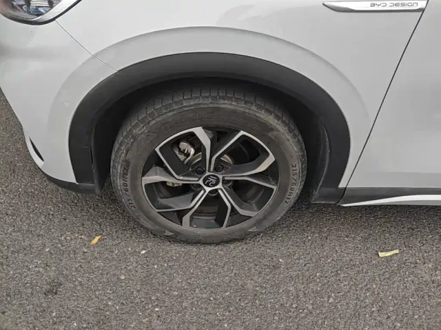 BYD Yuan PLUS — Фото автомобиля 22
