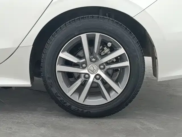 Honda Civic — Фото автомобиля 8
