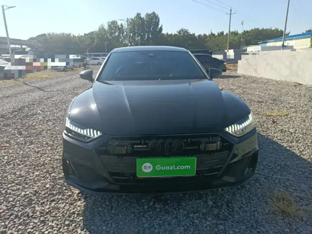 Audi A7L — Фото автомобиля 2