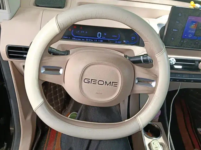 Geely Panda — Фото автомобиля 14