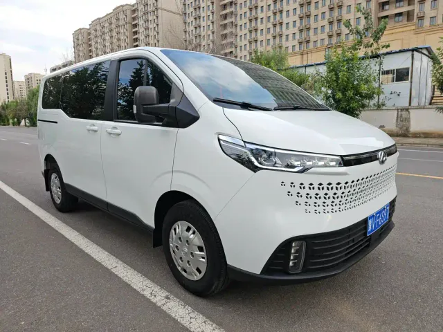 Maxus Xintu V70 — Фото автомобиля 3