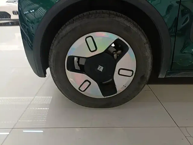 Baojun KiWi EV — Фото автомобиля 22