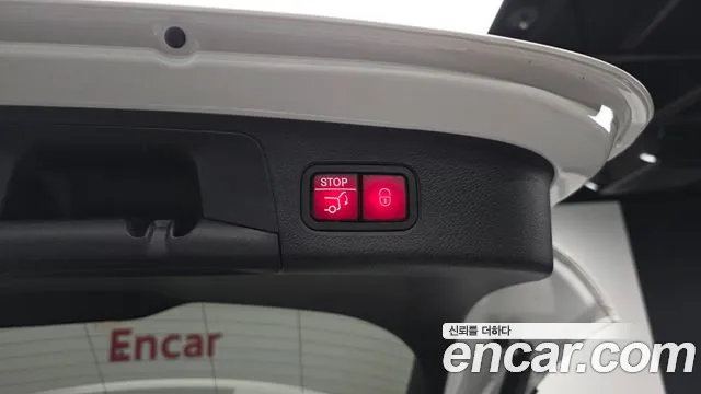 Mercedes-Benz EQA — Фото автомобиля 19
