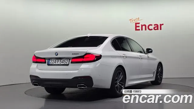 BMW 5 Series — Фото автомобиля 2