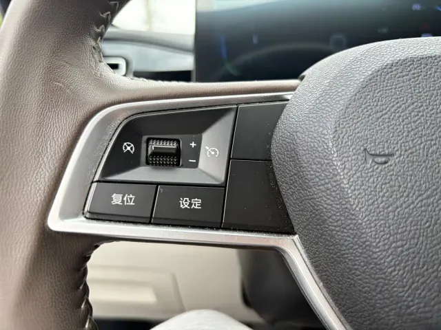 BYD Qin PLUS — Фото автомобиля 13