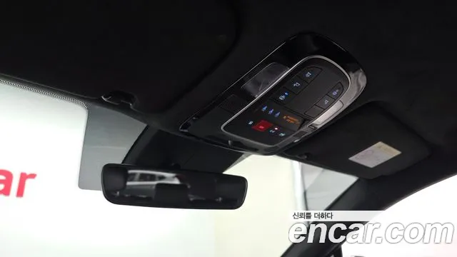 Hyundai Santafe Новый Santa Fe Бензин 2.5T 4WD — Фото автомобиля 15