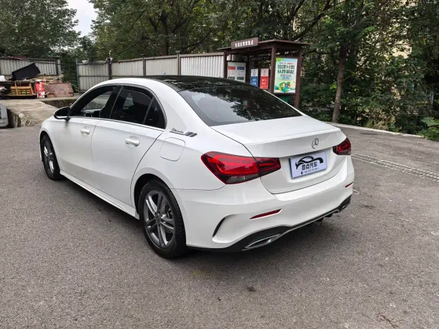 Mercedes-Benz A-Class — Фото автомобиля 4