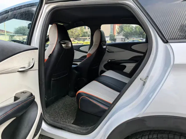 BYD Dolphin — Фото автомобиля 9