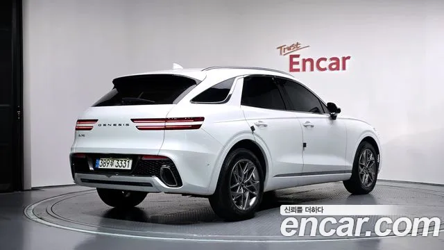 Genesis GV70 — Фото автомобиля 2
