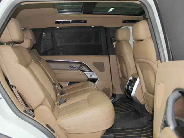 Land Rover Range Rover — Фото автомобиля 9