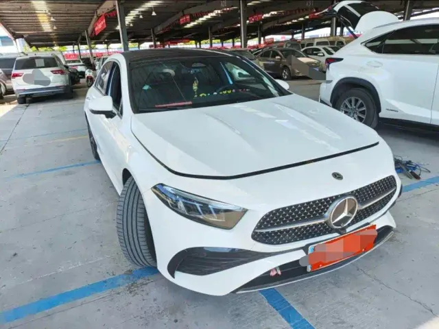 Mercedes-Benz A-Class — Фото автомобиля 2