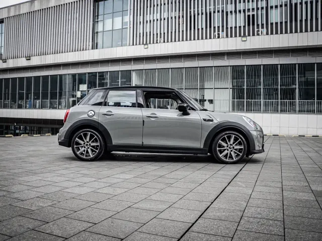MINI Hatch — Фото автомобиля 10