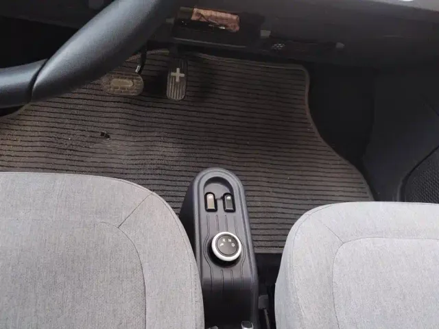 Wuling Hongguang Mini EV — Фото автомобиля 16