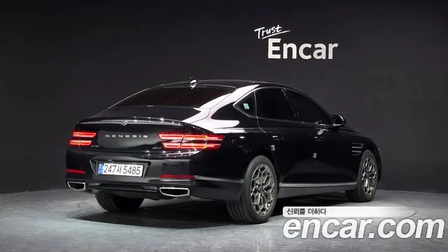 Фотография автомобиля — Genesis G80 G80 (RG3) Бензин 3.5 турбо AWD