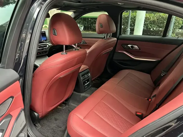 BMW 3 Series — Фото автомобиля 9