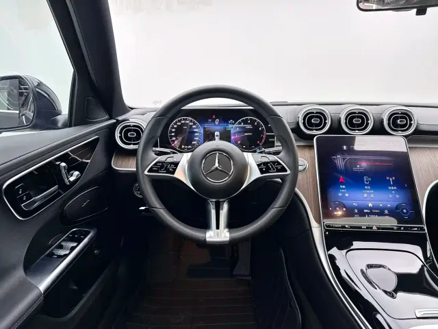 Mercedes-Benz C-Class — Фото автомобиля 9