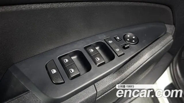 Kia Sportage Sportage 5-е поколение Дизель 2.0 4WD — Фото автомобиля 25