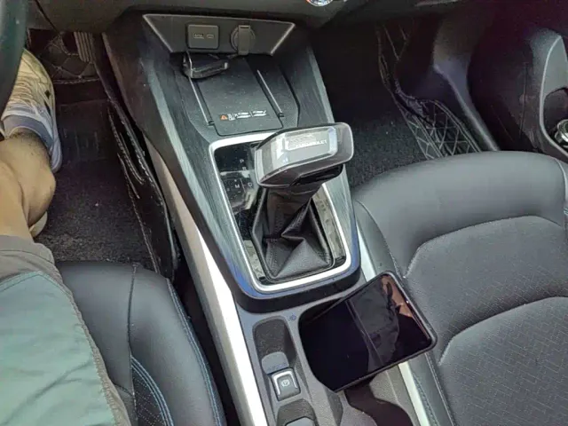 Chevrolet Monza — Фото автомобиля 13