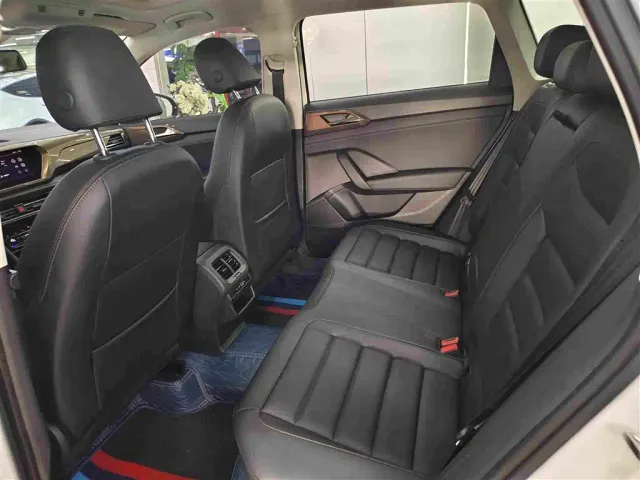 Volkswagen Tharu — Фото автомобиля 5