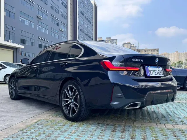 BMW 3 Series — Фото автомобиля 5