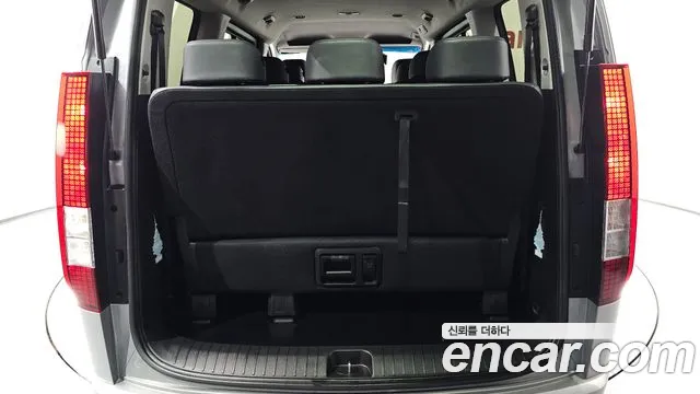 Hyundai Staria Staria Tourer 11 мест — Фото автомобиля 6
