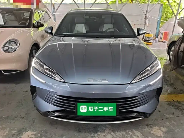 BYD Seal — Фото автомобиля 2