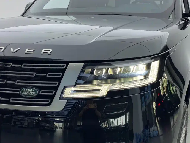 Land Rover Range Rover — Фото автомобиля 5