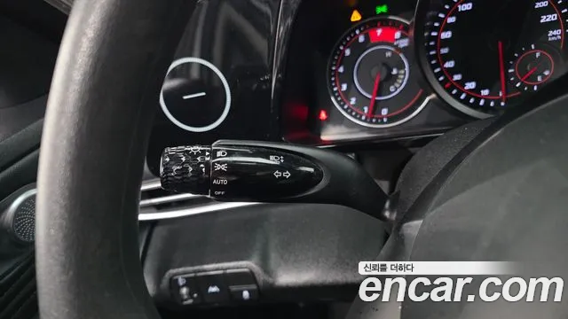 Hyundai Avante — Фото автомобиля 20