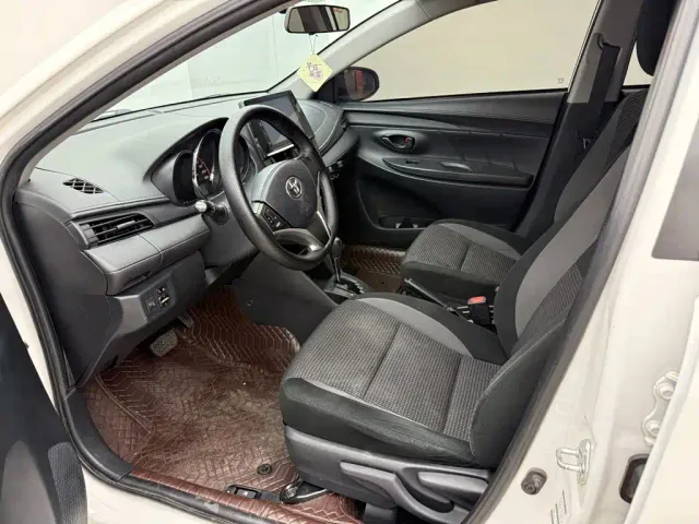Toyota Vios — Фото автомобиля 8