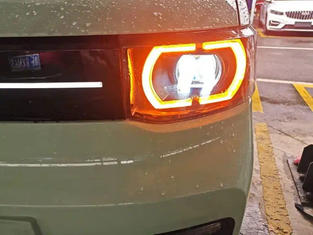 Wuling Hongguang Mini EV — Фото автомобиля 23