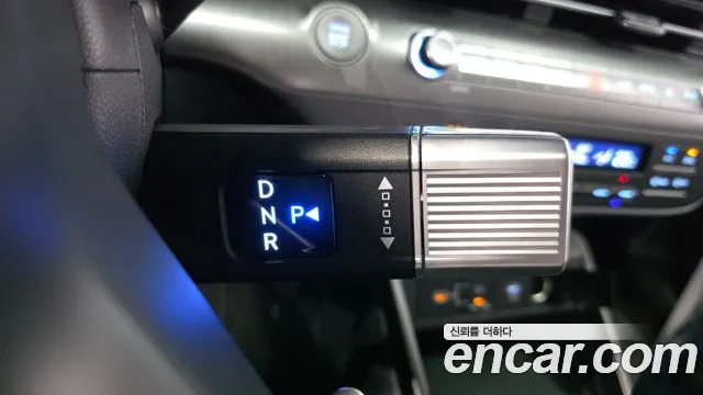 Hyundai Kona SX2 — Фото автомобиля 11