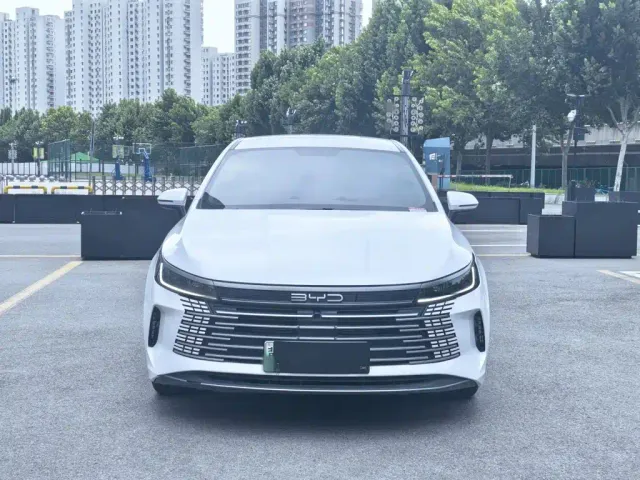 BYD Destroyer 05 — Фото автомобиля 4