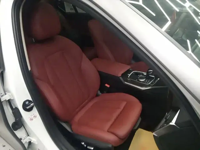 BMW 3 Series — Фото автомобиля 24