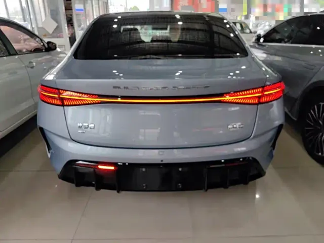 BYD Seal — Фото автомобиля 5
