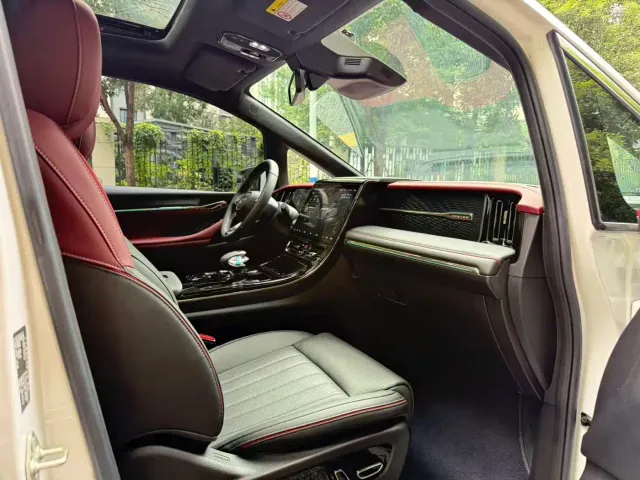 GAC Trumpchi M8 — Фото автомобиля 6