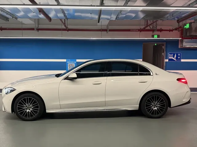 Mercedes-Benz C-Class — Фото автомобиля 7