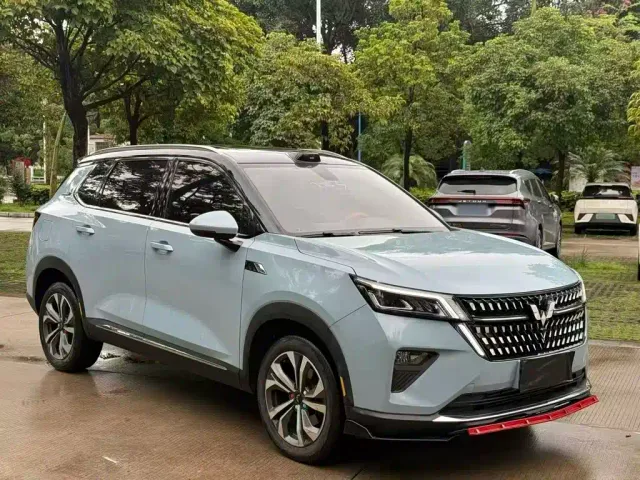 Wuling Asta — Фото автомобиля 21