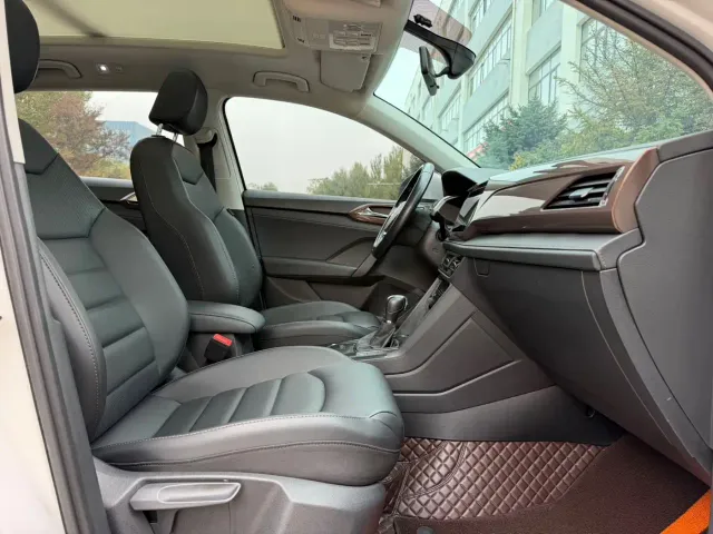 Volkswagen Tharu — Фото автомобиля 15