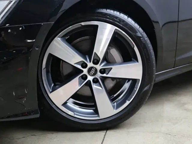 Audi A6L — Фото автомобиля 26