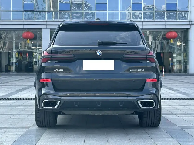 BMW X5 — Фото автомобиля 7