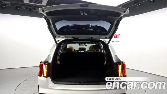 Kia Sorento Sorento 4-е поколение Бензин 2.5T 2WD — Фото автомобиля 28