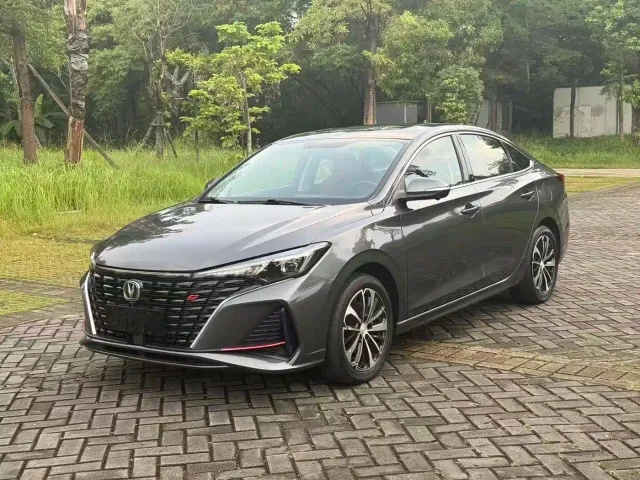 Фотография автомобиля — Changan Eado