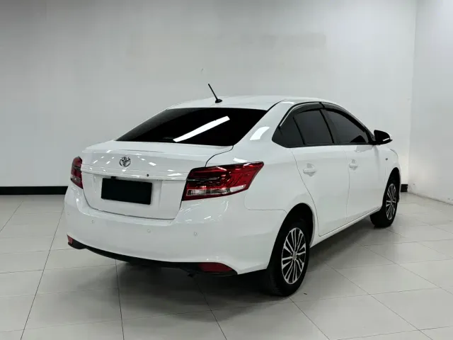 Toyota YARiS L Zhi Xiang — Фото автомобиля 4