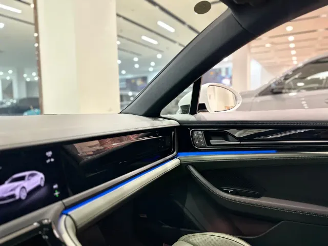 Porsche Panamera 2024 Panamera 2.9T — Фото автомобиля 5