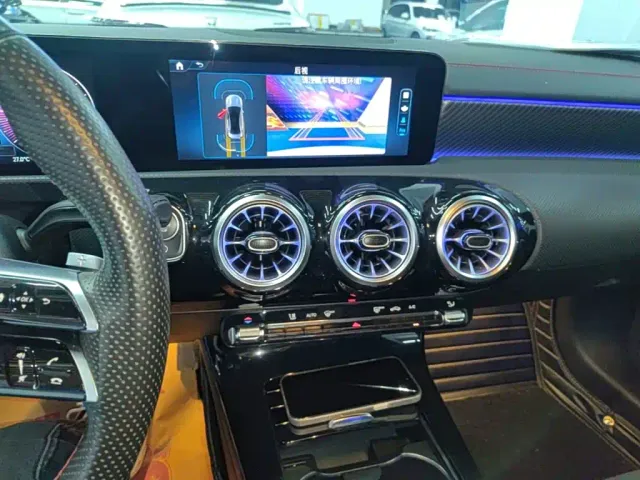 Mercedes-Benz A-Class — Фото автомобиля 12